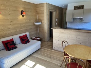 Caminetto, tavolo da ping pong