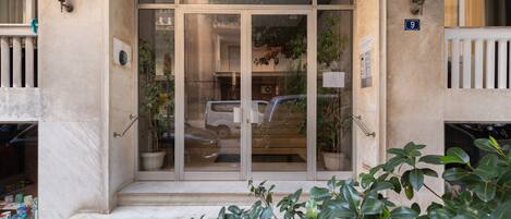 Lối vào nơi lưu trú