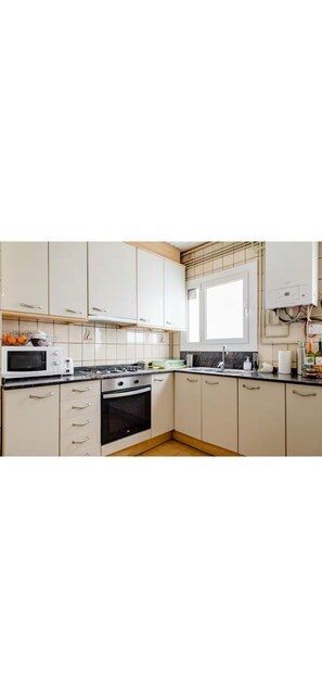 Microwave, oven, stovetop