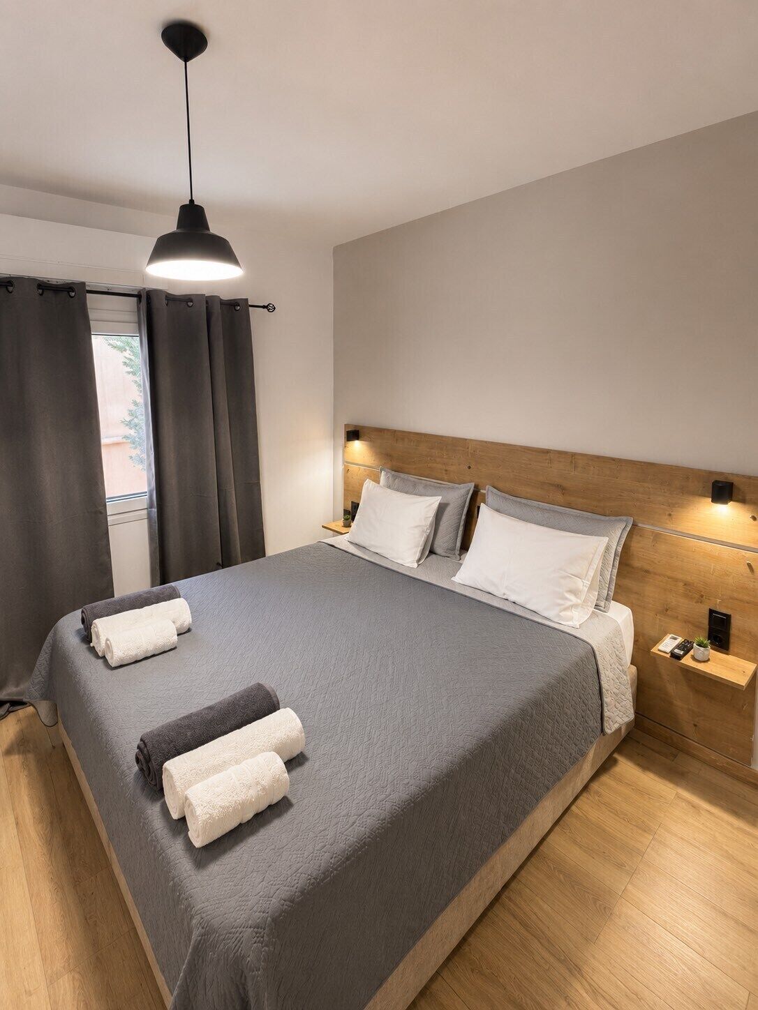 Deluxe Apartment | Laptop workspace, free WiFi, bed sheets