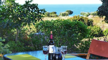 Cottage | Outdoor dining