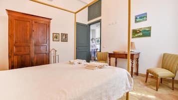4 camere, Wi-Fi gratuito, lenzuola