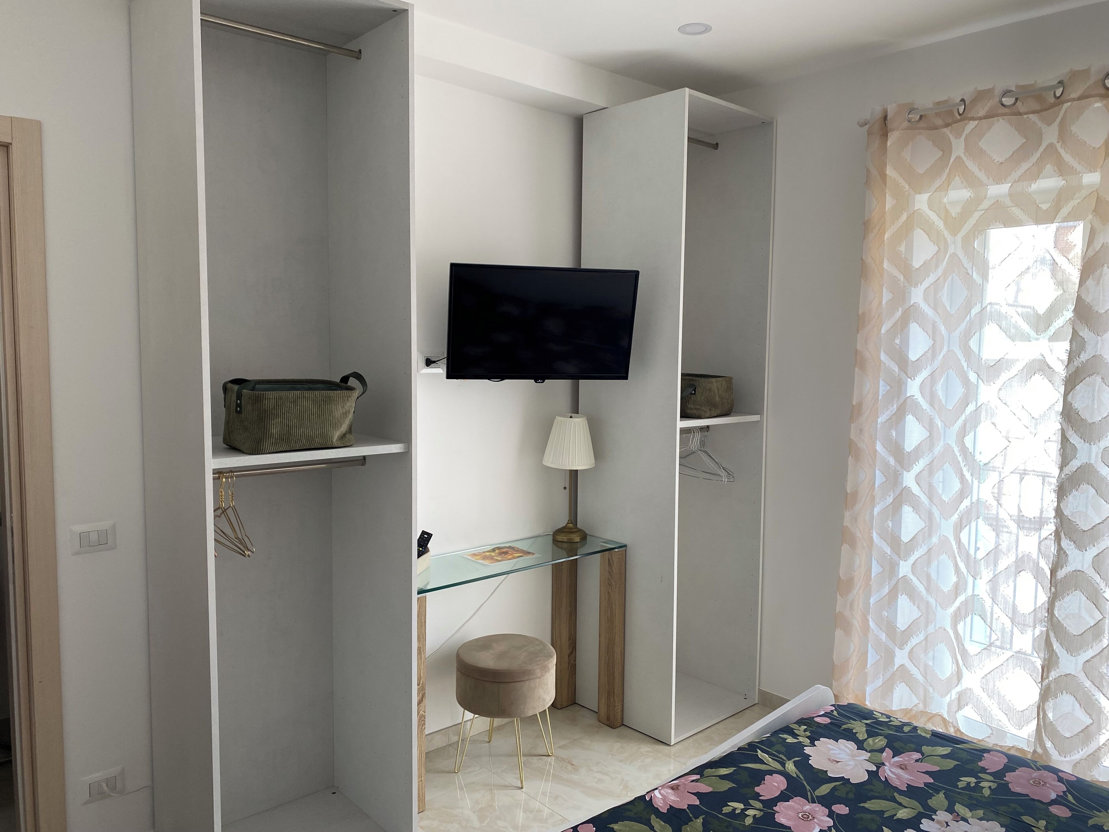 2 habitaciones y caja de seguridad en la habitación 