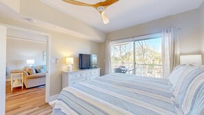 1 chambre, fer et planche Ă repasser, Wi-Fi gratuit, draps fournis