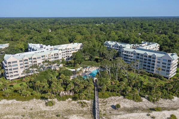 Exterior - Lovely One Bedroom Condominium with an Ocean View! (Hilton Head)
