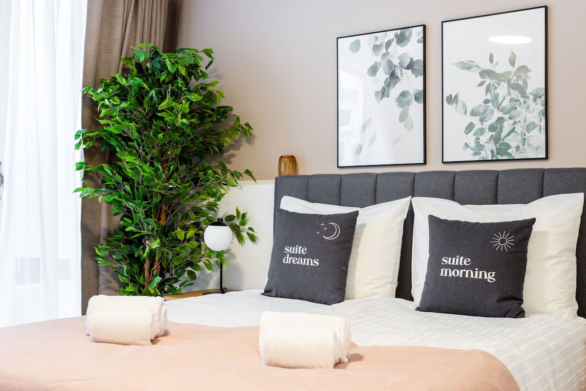 Wifi gratis y ropa de cama