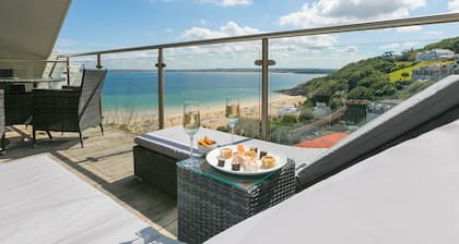 Porthminster Penthouse