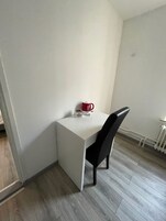 Family Quadruple Room | Free WiFi, bed sheets