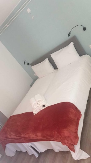 Habitación doble estándar | Wifi gratis y ropa de cama