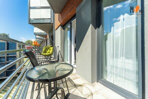Appartement Premium, 1 chambre, rez-de-chaussée | Terrasse/Patio