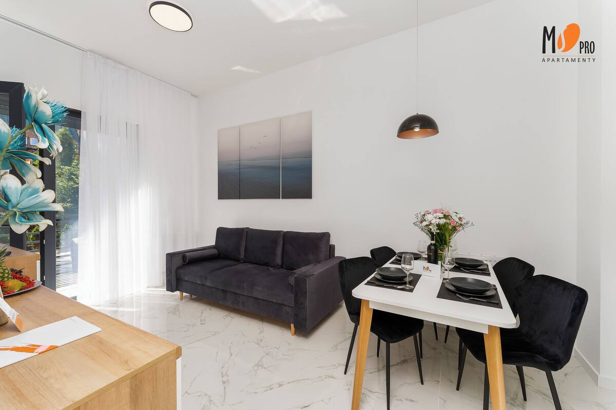 Premium-Apartment, 1 Schlafzimmer, Erdgeschoss | 1 Schlafzimmer, Bettwäsche aus ägyptischer Baumwolle