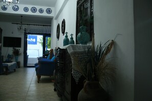 Interior - Gennadi Traditional Aura (Γεννάδι)