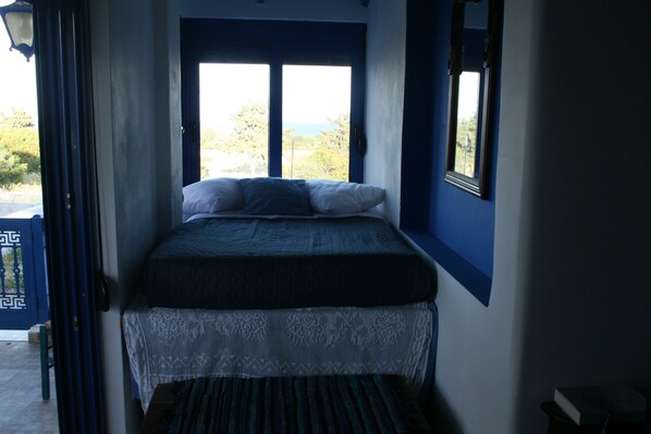 2 bedrooms