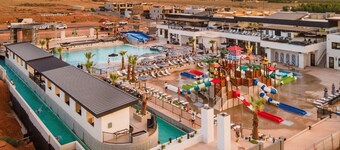 Sand Hollow Poolhouse – From $399 – Resort Access!