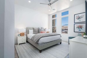 5 chambres, fer et planche à repasser, Wi-Fi gratuit, draps fournis