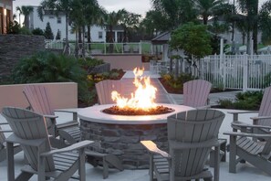 Terrace/patio - Last Minute Disney! Private Pool, Hot Tub & Themed Bedrooms. Book Now! #19230 (Orlando)