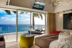 4 habitaciones, tabla de planchar con plancha, wifi y ropa de cama 