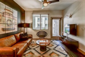 Apartment, 1 Queen Bed (Self Check-in with Virtual Front Desk) | Living area | 42-inch Smart TV with digital channels, TV, streaming services