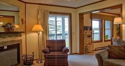 2107 Discounted Concert Packages! The Knotty Pine