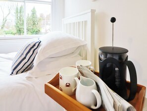 2 bedrooms, free WiFi, bed sheets - 2 bedroom accommodation in Kirkcudbright (Kirkcudbright)