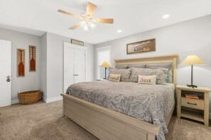 6 chambres, fer et planche à repasser, Wi-Fi, draps fournis