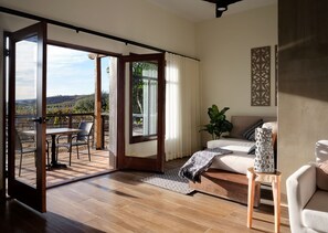Terrace/patio - Surya Hotel (Valle de Guadalupe)