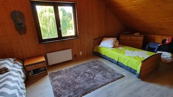1 makuuhuone, työpöytä, vauvan matkasänky, ilmainen Wi-Fi