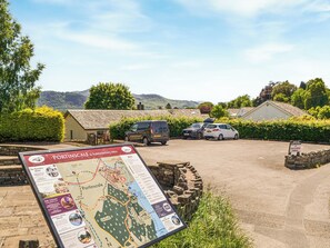 Property grounds - Peaceful village location within walking distance to Keswick. (Portinscale, Keswick)