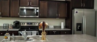 Gorgeous Entire Home In Greensboro!!!!