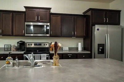 Gorgeous Entire Home In Greensboro!!!!