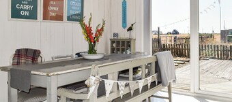 4 bedroom accommodation in Lydd-on-Sea, near Dungeness