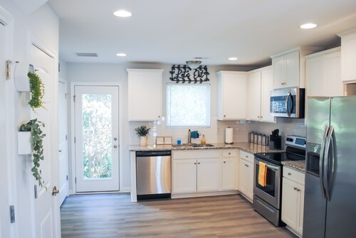 Serene Beautiful Townhouse ~ 5min from PNC Arena