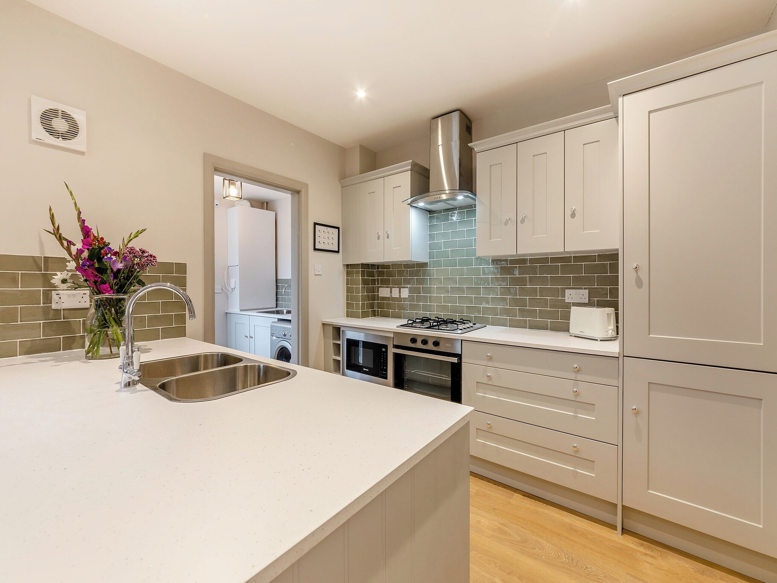 Geschirrspüler, Hochstuhl