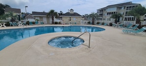 Piscine extérieure
