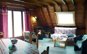 TV - CHALETS MONTAGNARD (Jausiers)