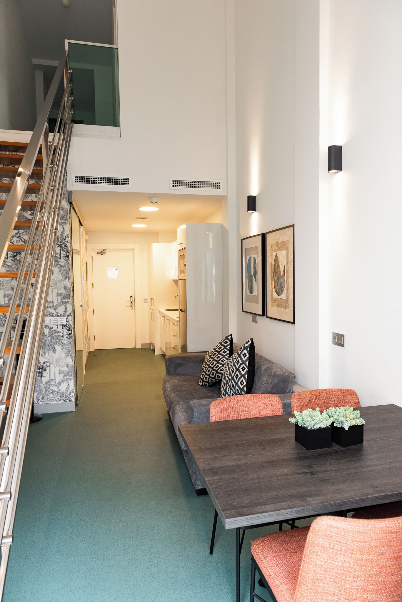 Quadrupla City | Area soggiorno | Smart TV 50 pollici con canali via cavo, TV