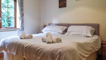 3 chambres, Wi-Fi gratuit, draps fournis