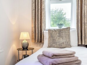 3 Schlafzimmer, kostenloses WLAN, Bettwäsche