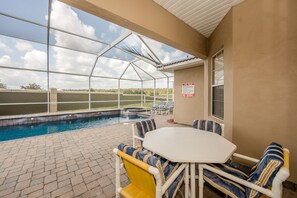 Outdoor dining - Spacious 5 Bedroom Pool/Spa Home Close to Disney! 432VD (Davenport)