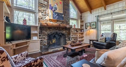 Sweet Sapphire Getaway! Enjoy the mountains!!