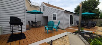 Cozy Home Just Steps to the Beach!