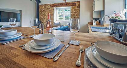 2 bedroom accommodation in Wall, Hexham