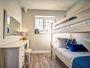 2 chambres, Wi-Fi gratuit, draps fournis