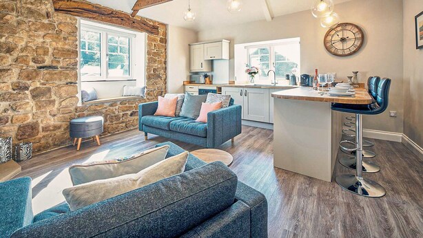 TV, fireplace - 2 bedroom accommodation in Wall, Hexham (Wall, Hexham)