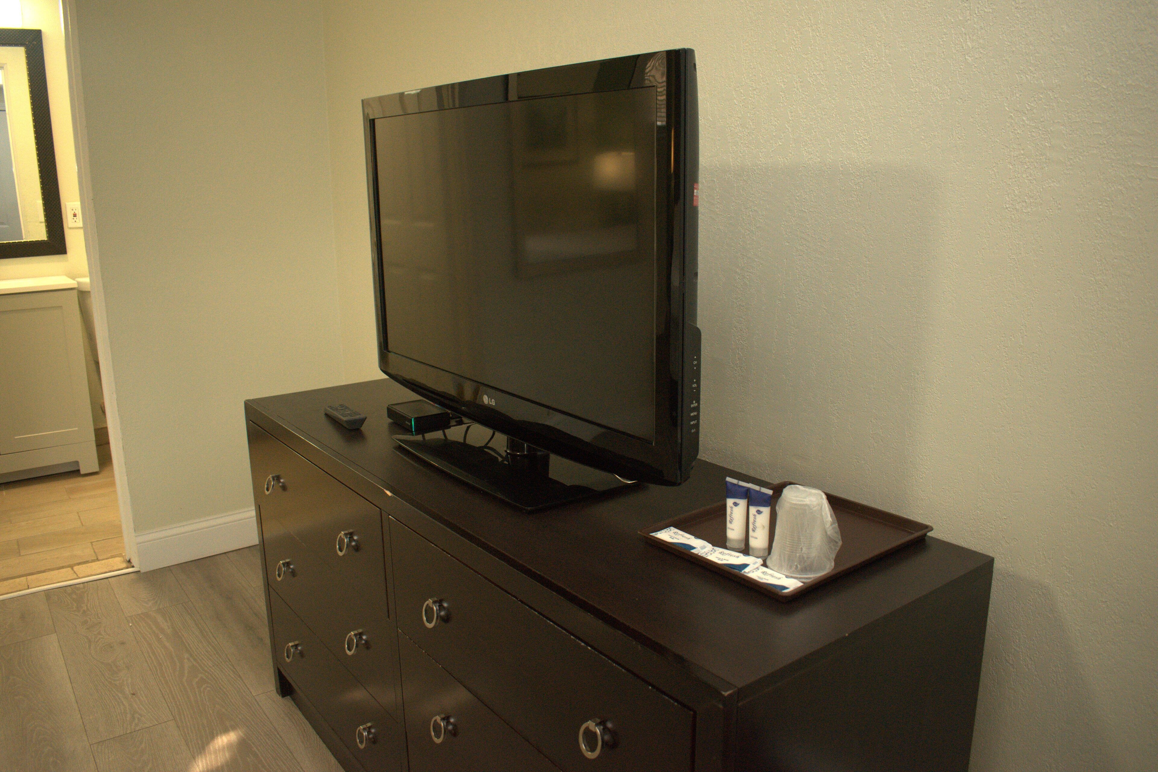 Executive Single Room | Iron/ironing board, free WiFi, bed sheets