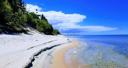 Secluded house with expansive views and private beach on Lake Michigan!