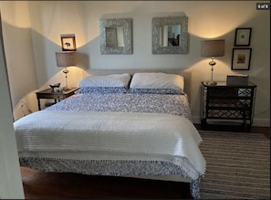 3 habitaciones, escritorio, tabla de planchar con plancha y wifi gratis