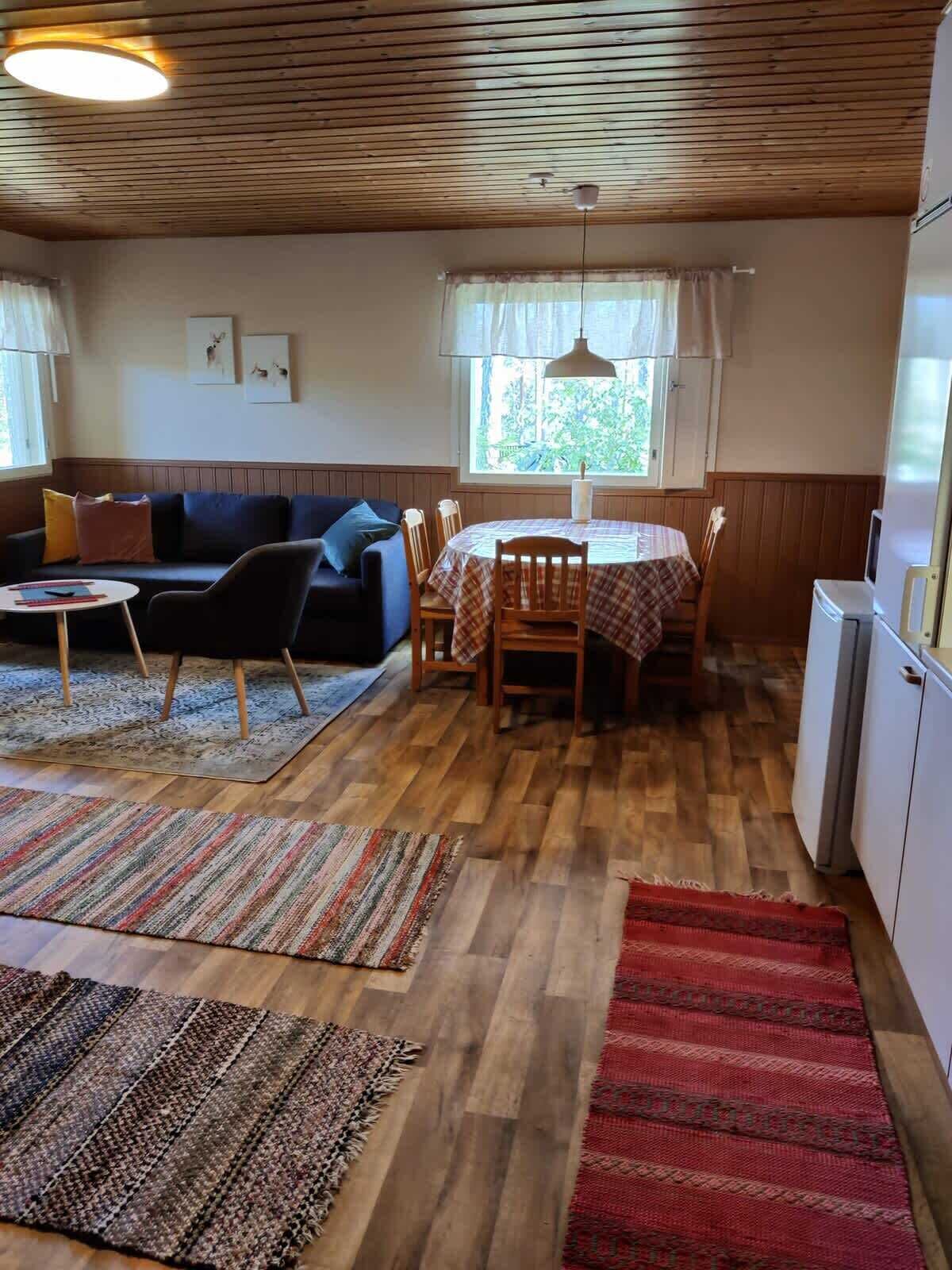 TV, fireplace, offices