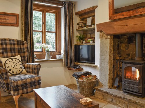 1 bedroom accommodation in Longnor, Near Buxton