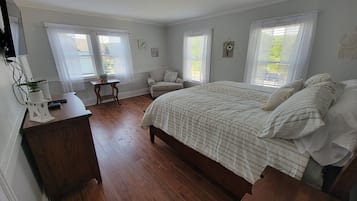 Sunny Side | Egyptian cotton sheets, premium bedding, down comforters